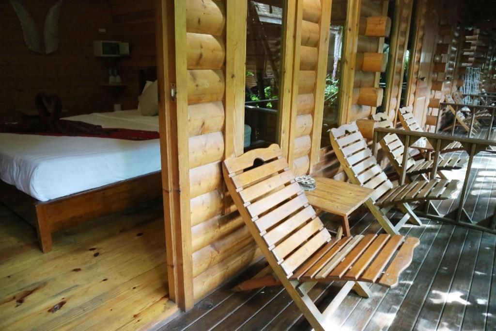 Loghome Boutique Chiang Mai Exterior foto